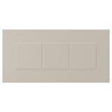 Beige STENSUND skåpfront med tre rektangulära paneler. Räfflade paneler och en slätlackerad yta.