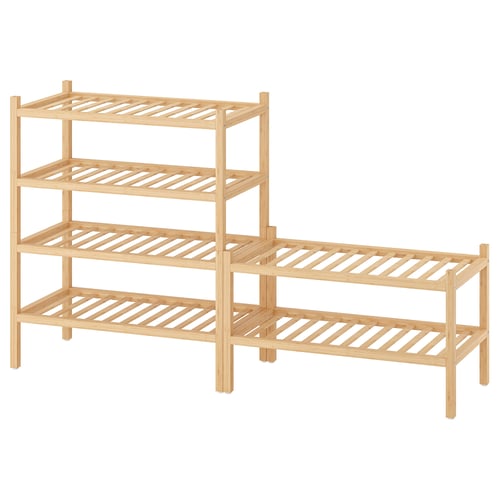 Ett förvaringsställ i naturfärgat trä med flera hyllor. Den är gjord av bambu och har en enkel, robust design.