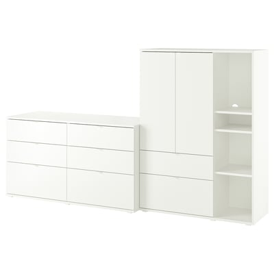 Ett vitt VIHALS möbelset, inklusive en byrå med 6 lådor och en förvaringsenhet med hyllor och lådor.