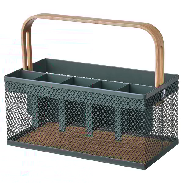 En VIMPELFISK grön bestickhållare i metall med bambuhandtag, designad för att organisera serviser, med flera fack och en korkbotten.