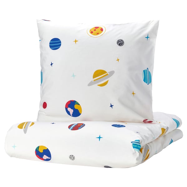 Ensemble de couette blanche sur le thème de l’espace avec des planètes, des étoiles et des lunes ; coton-viscose.