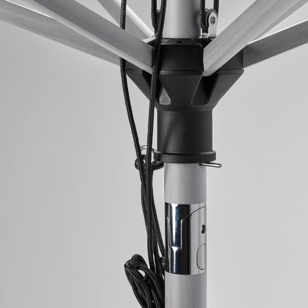 betso lindoja parasol avec pied effet bois gris beige vert huvon gris ikea