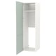 Option : Armoire blanche Ikea ENHET avec porte vert clair ouverte, montrant des étagères vides.