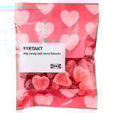 Sac à bonbons en gelée IKEA FYRTAKT aux saveurs de baies, en forme de cœur, sans gélatine.