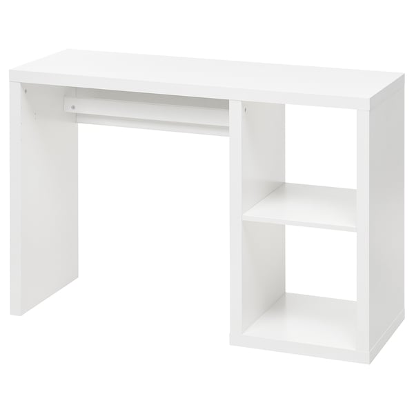 Un bureau KALLAX blanc, minimaliste, rectangulaire, avec des compartiments de rangement ouverts.
