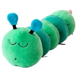 Jouet chenille KLAPPA, vert, peluche, corps segmenté, antennes bleues, visage souriant.