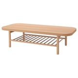 Table basse en bois LISTERBY, chêne, finition naturelle, plateau rectangulaire avec étagère à lattes.