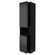 Armoire de cuisine METOD noire. Grand, rectangulaire, noir brillant, design en trois parties avec deux portes ouvertes, look moderne.
