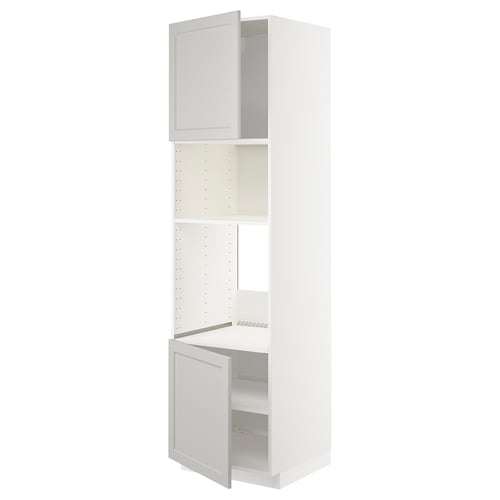 Armoire de cuisine METOD blanche de style traditionnel, porte ouverte, étagères réglables, construction en panneaux de particules et en bouleau.