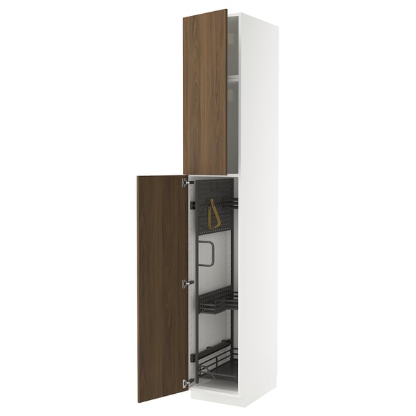 Armoire de cuisine METOD blanche avec portes en noyer, avec organisateurs coulissants.