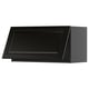 Armoire de cuisine noire avec façade inclinée, bords biseautés modernes et design élégant. Fait partie du système METOD pour l’aménagement personnalisé de la cuisine.