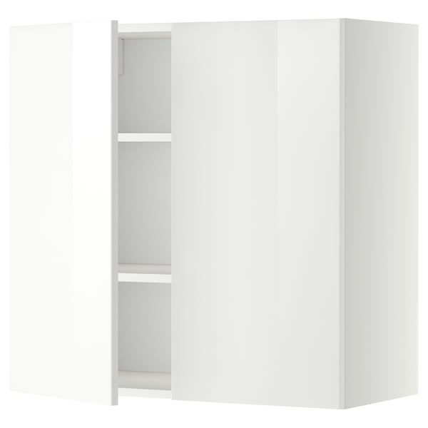 Armoire de cuisine METOD blanche avec portes et étagère brillantes.