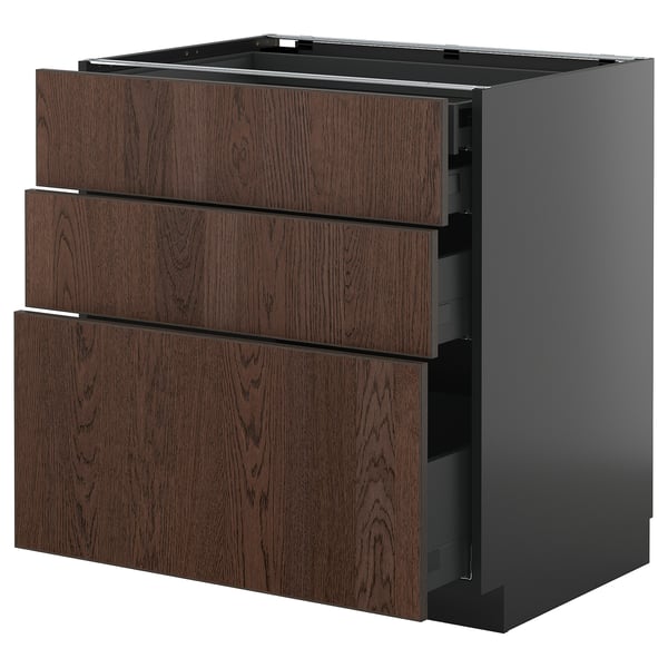 Tiroirs marron, armoire grise