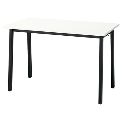 Un bureau MITTZON en blanc et noir. Il a une forme rectangulaire et un design minimaliste avec quatre pieds inclinés.