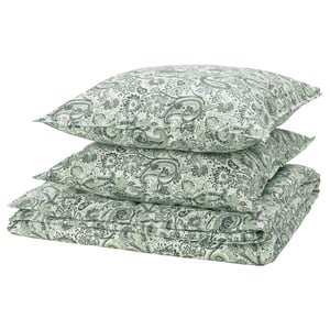 Taies d’oreiller à motif cachemire, vert/blanc, coton/viscose, carrées, empilées par trois.