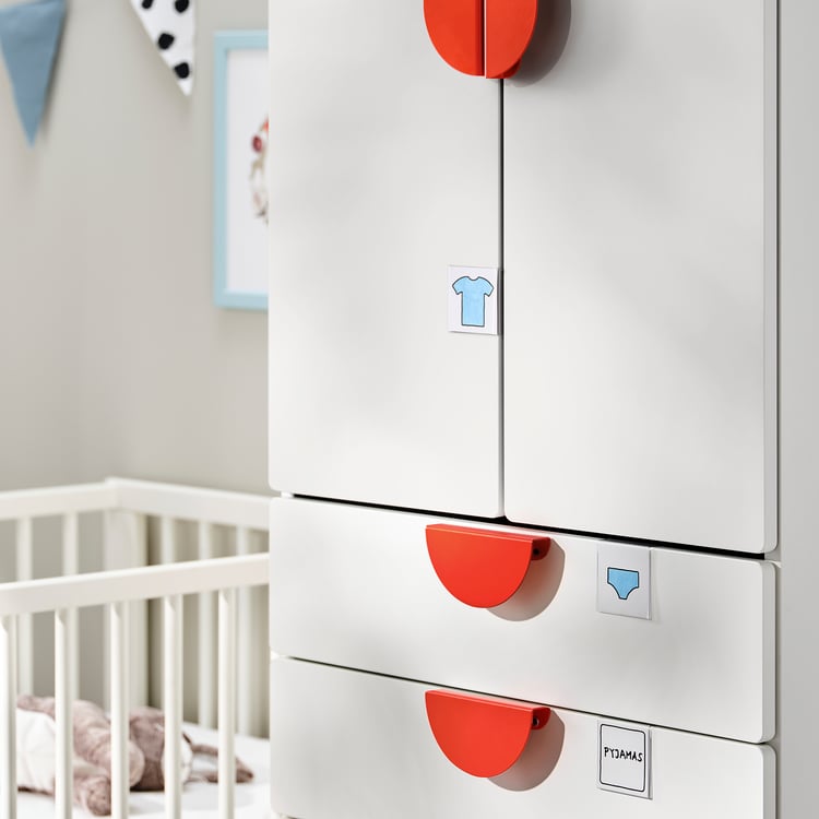 SMÅSTAD / PLATSA Armoirependerie, blanc blanc/avec 4 tiroirs