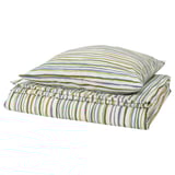 Parure de lit SUMPGRÖE, multi-rayures, base blanche, mélange polyester-viscose, forme rectangulaire, motif à rayures irrégulières.