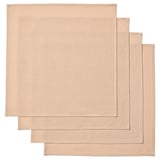 Quatre serviettes rectangulaires en coton beige soigneusement empilées, avec un tissage texturé subtil et des bords ourlés.