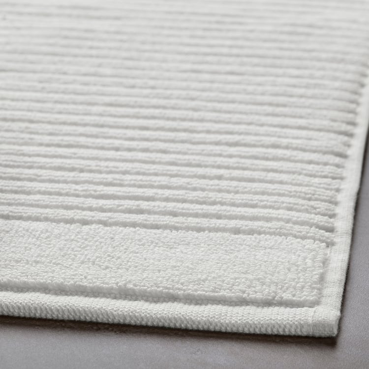 ALSTERN White Bath Mat 50x80 cm - IKEA UK