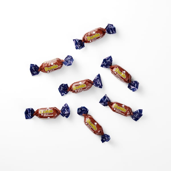 DUMLE Chocolate covered toffees, gingerbread-flavour, 320 g