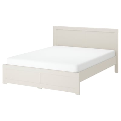 FÅGELFJÄLLET white bed with crafted-style headboard and footboard for classic look.