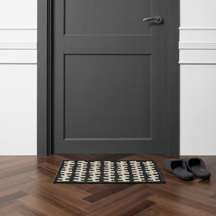 HÅLLPLATS Door mat, black/beige, 40x60 cm IKEA