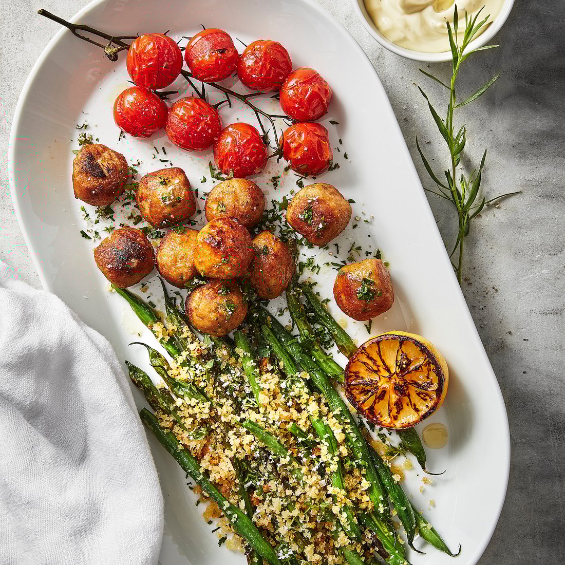 HUVUDROLL Chicken meatballs frozen IKEA