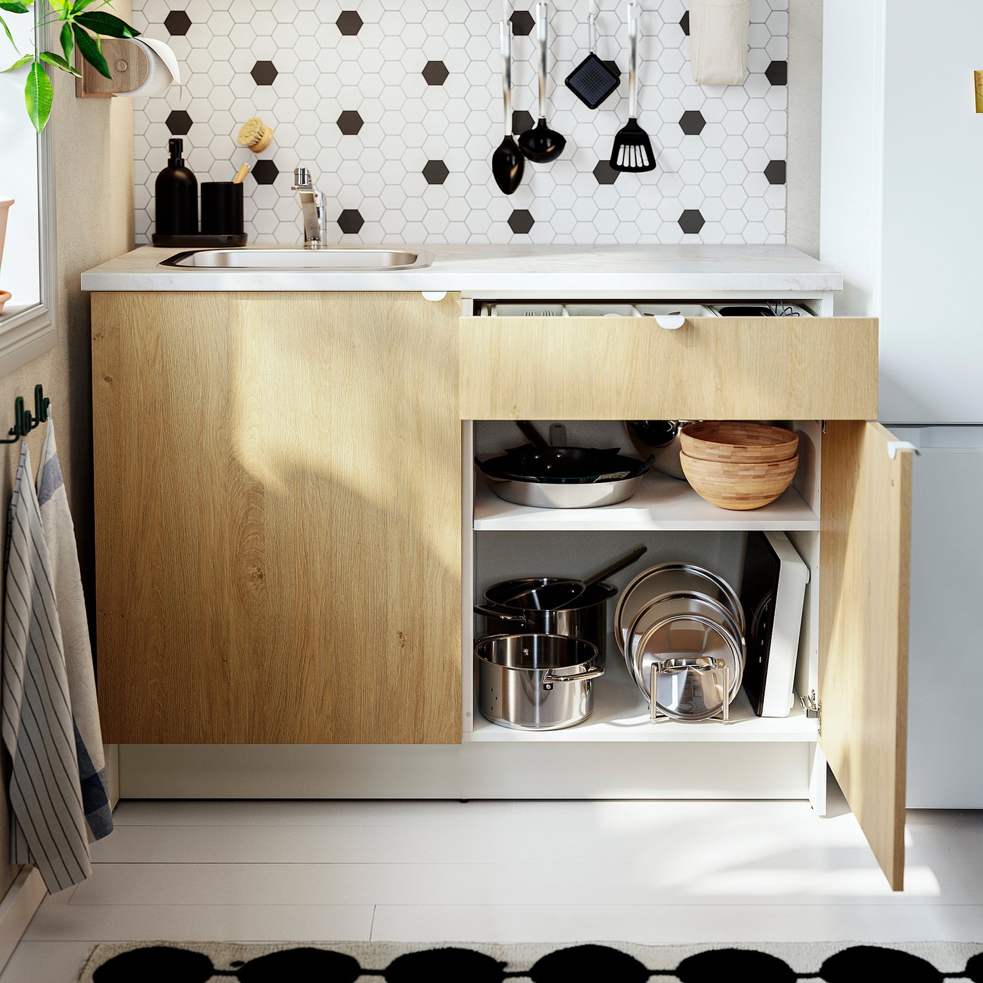 KNOXHULT base cabinet with doors and drawer, oak effect, 120 cm