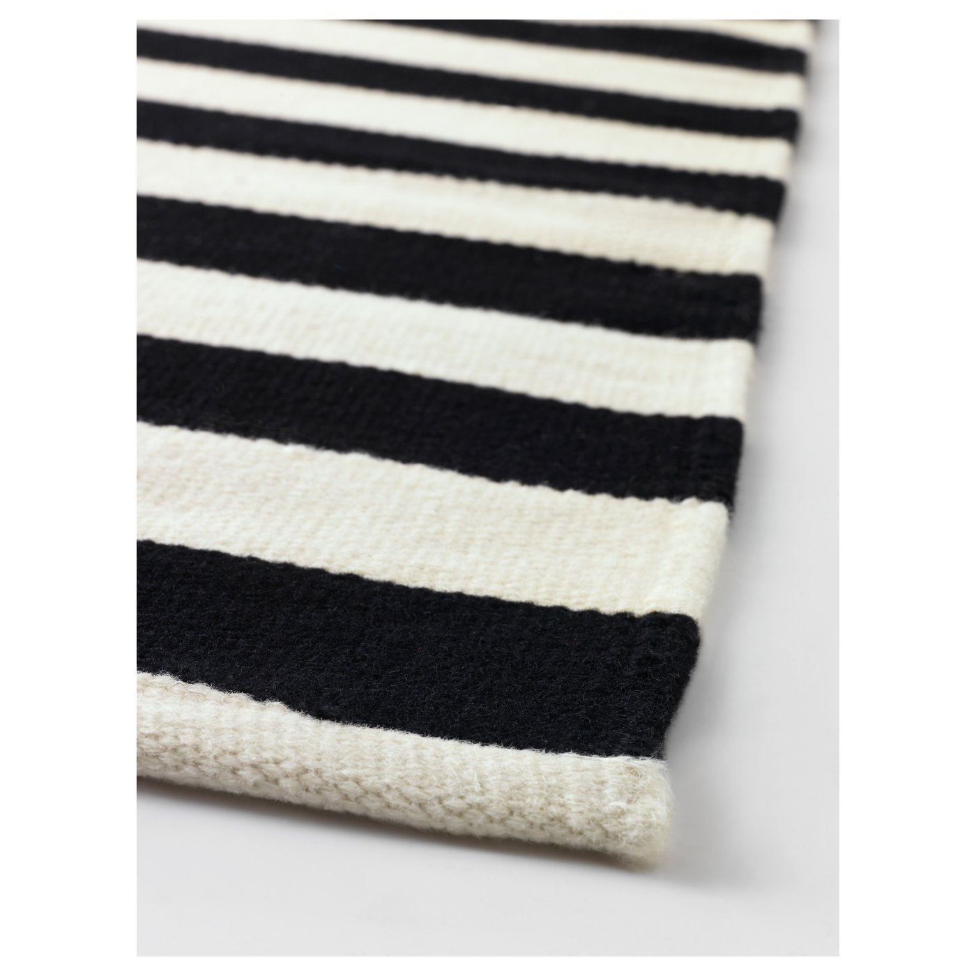 STOCKHOLM handmade black striped, offwhite striped black/offwhite