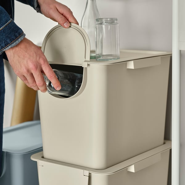 TRÖSKNING Bin with lid, light beige, 25 l