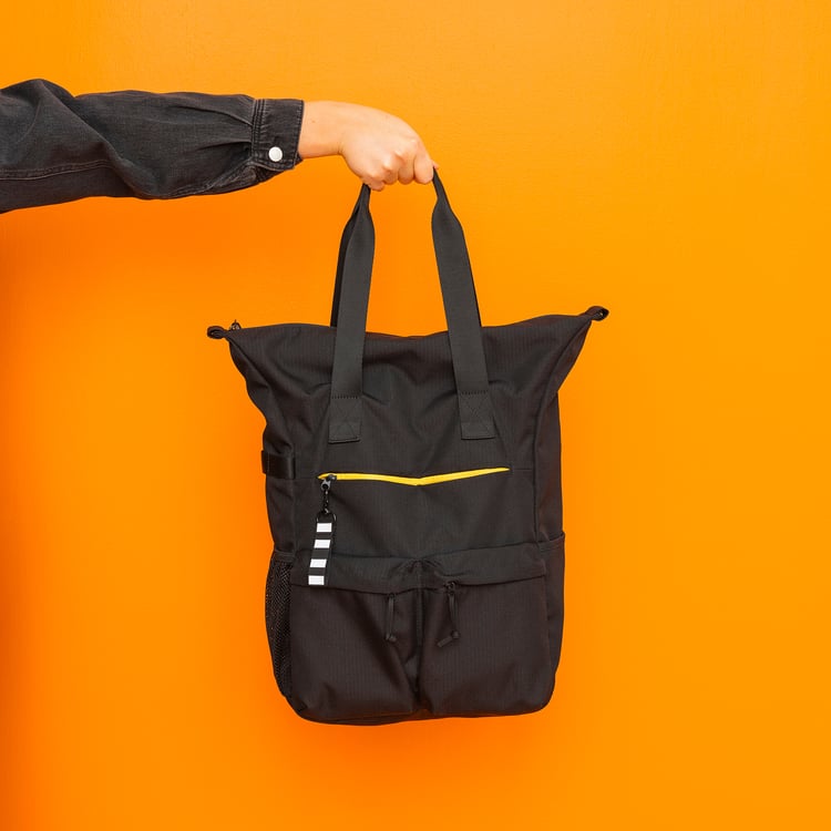 VÄRLDENS backpack, black, 31x15x49 cm/26 l IKEA