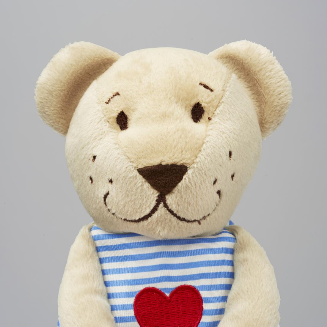 Triff den riesigen Fabler Björn!