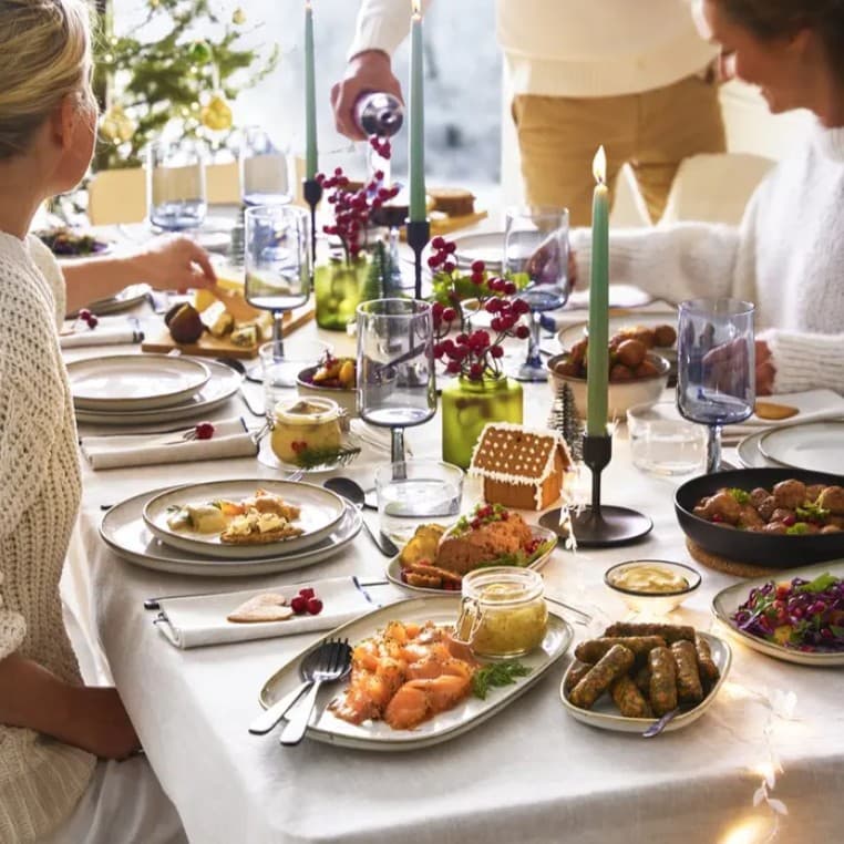 *** AUSGEBUCHT *** IKEA Family Julbord