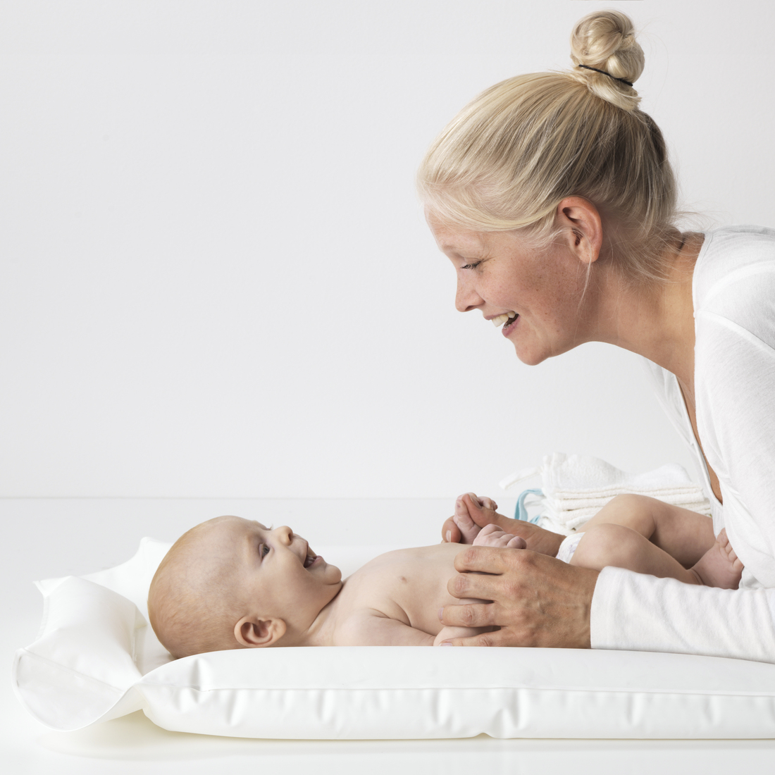 IKEA Family Kurs: Babymassage trifft Babyyoga