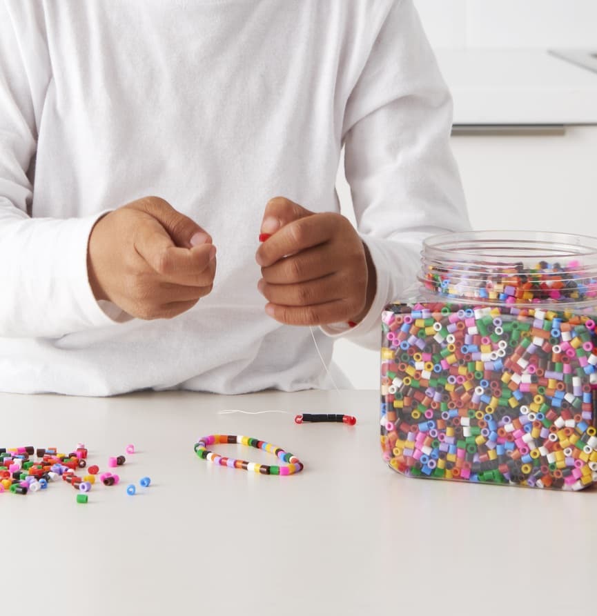 DIY im Juli: Freundschaftsarmbänder gestalten