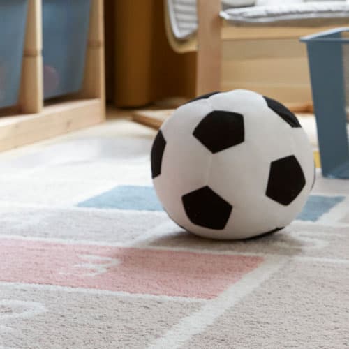 Triff und gewinn bei unserer KALLAX Spielstation