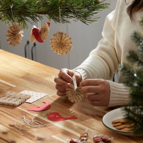 Tree-rific decorations