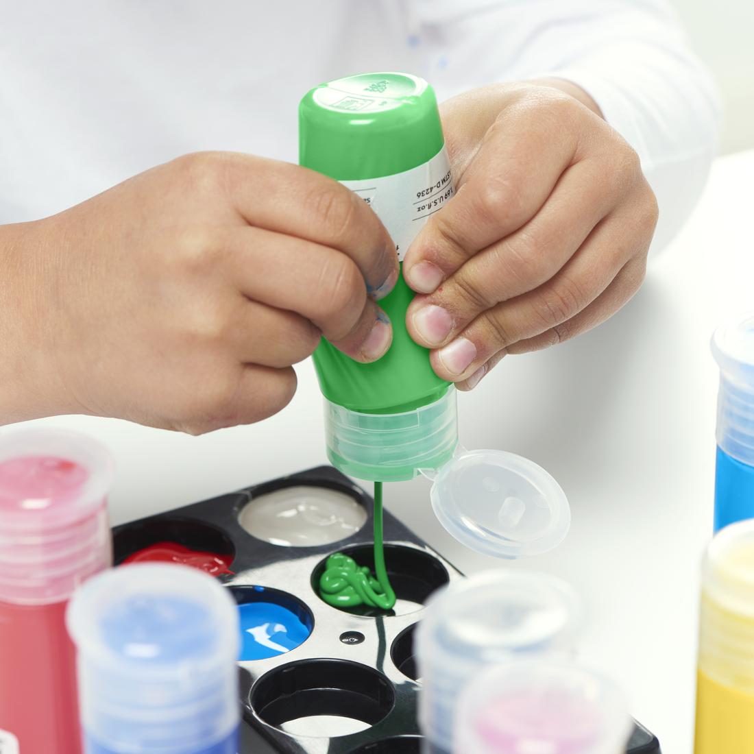 Kid's Craft: Finger Painting Fun