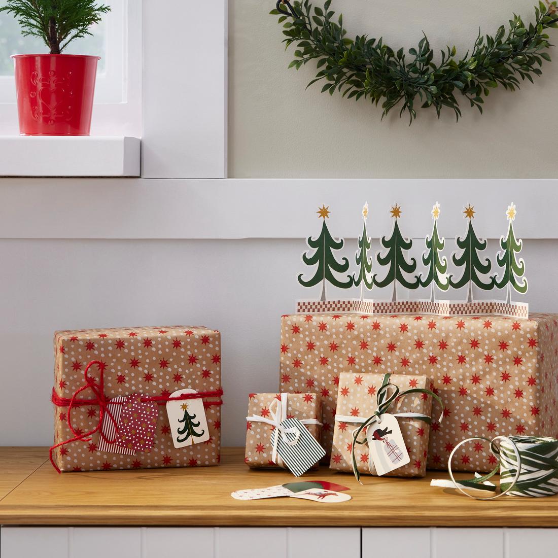 Santa's lost presents activity trail