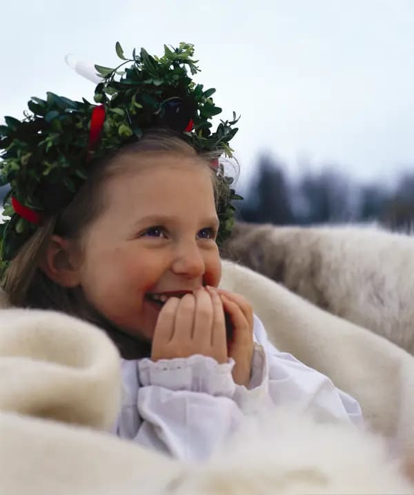 Choir singing by West Thurrock Academy