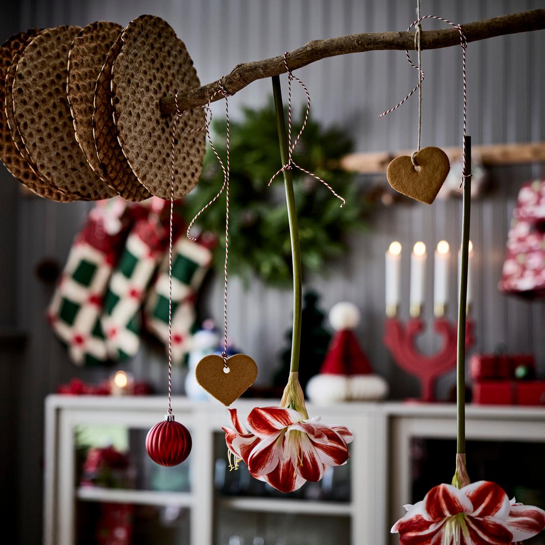 Tree-rific decorations