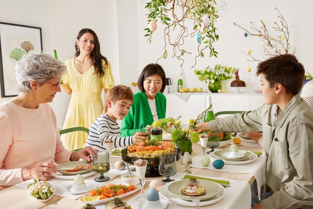 Breakfast with the Easter Bunny (Easter Monday)