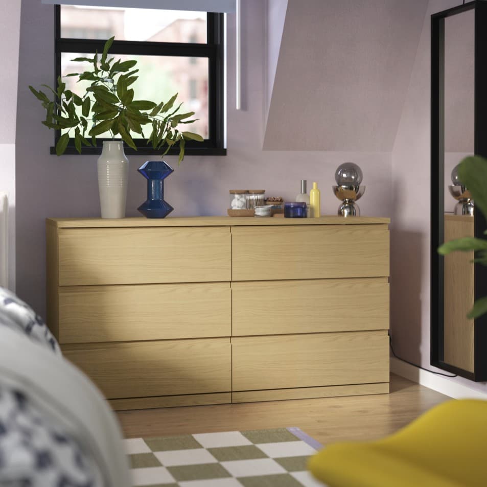 Up to 25% off selected MALM chest of drawers