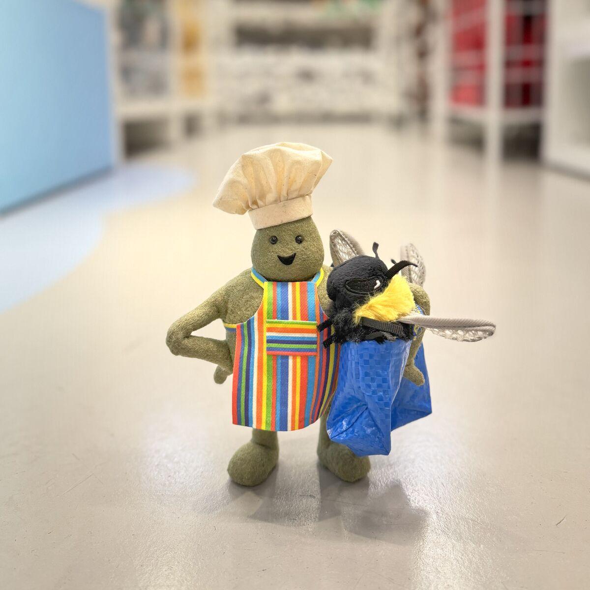 Earth Day: Buyback & Resell Workshop​