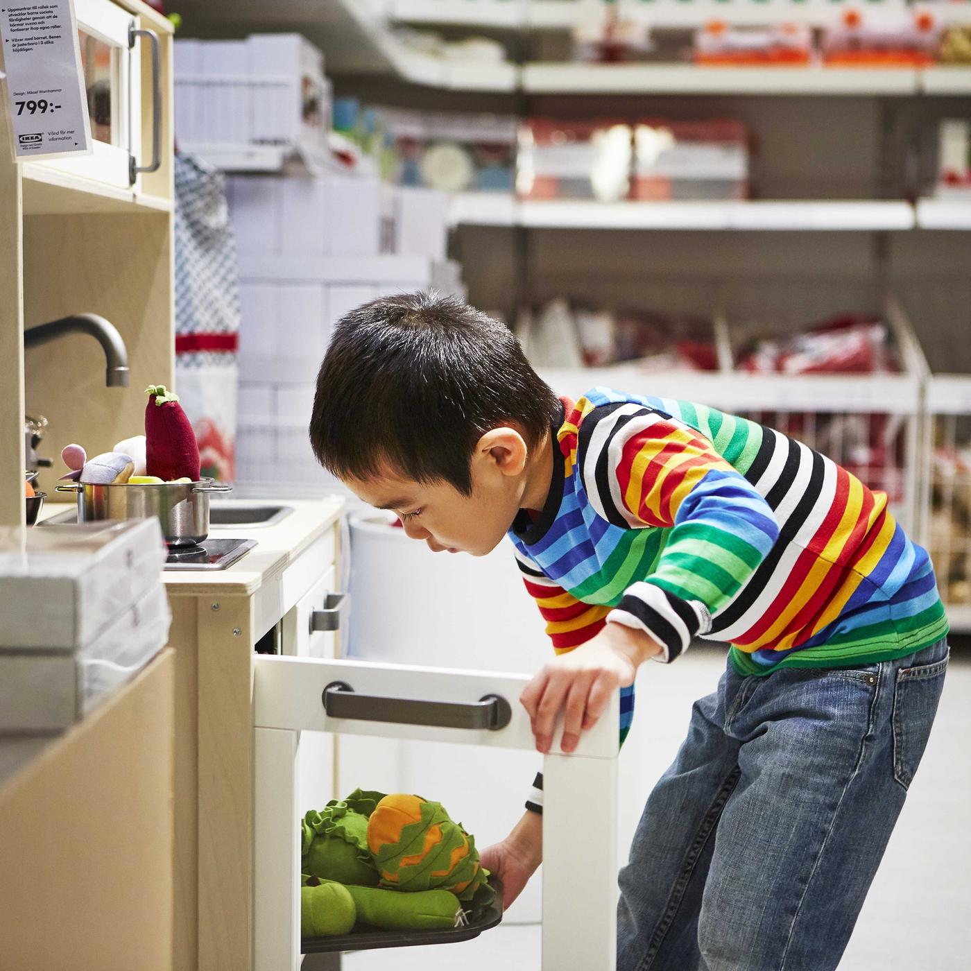 Spring break boredom buster scavenger hunt