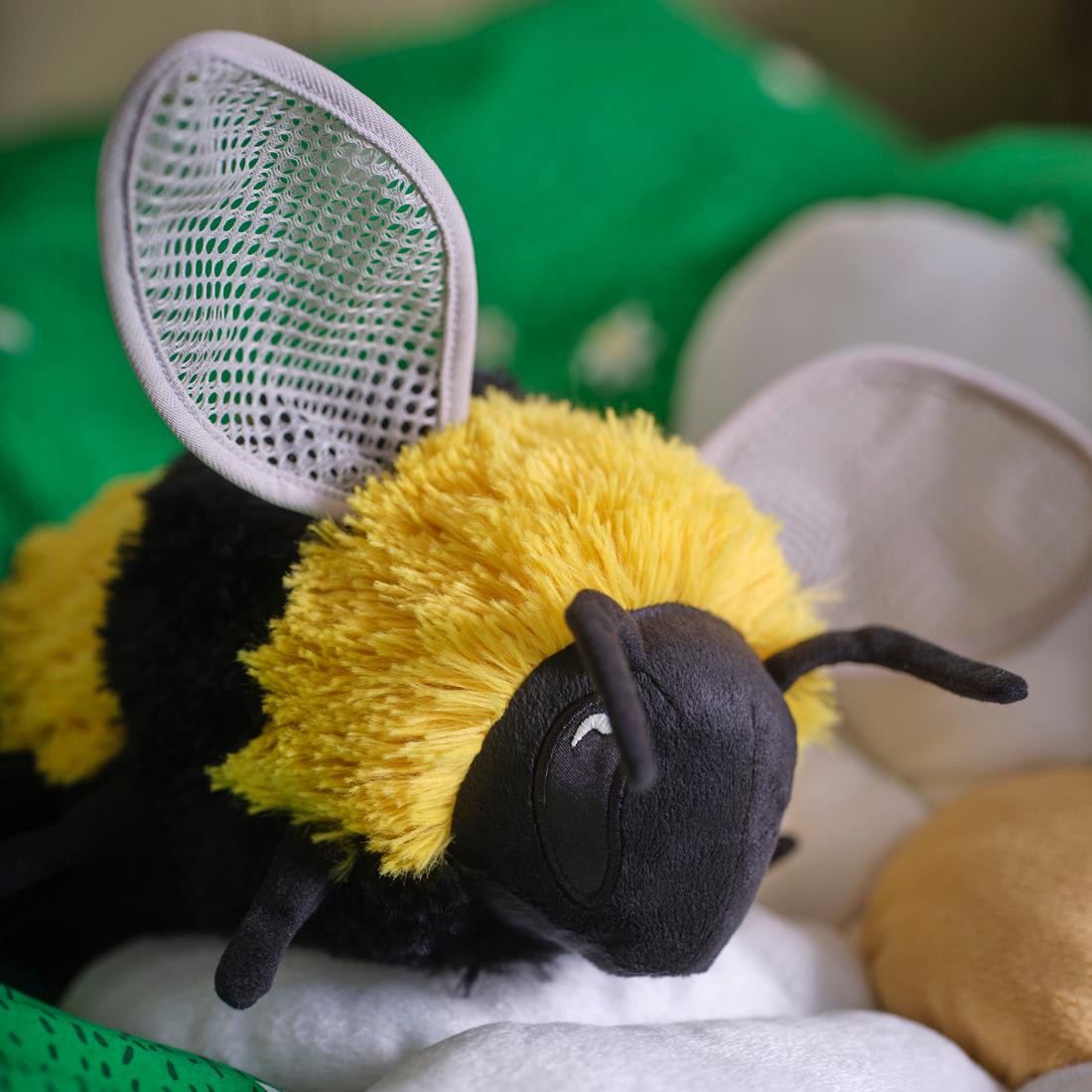 SKOGSDUVA Bumblebee Scavenger Hunt