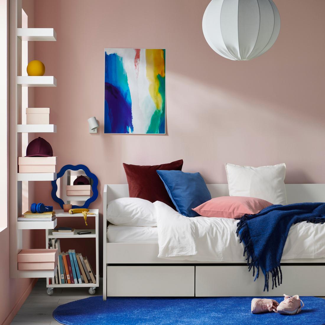 College Kick-Off: Dorm Room Essentials Guide