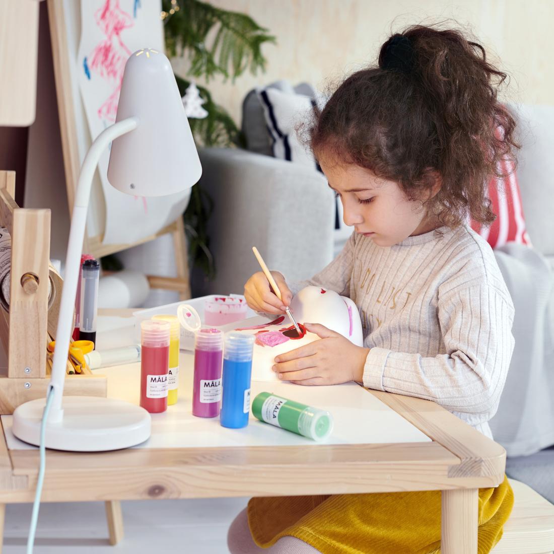 Leka IKEA Family kids club activity