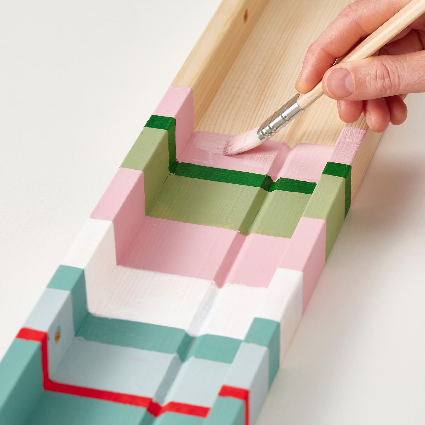 LEKA Kids Club: Picture ledge bookshelf