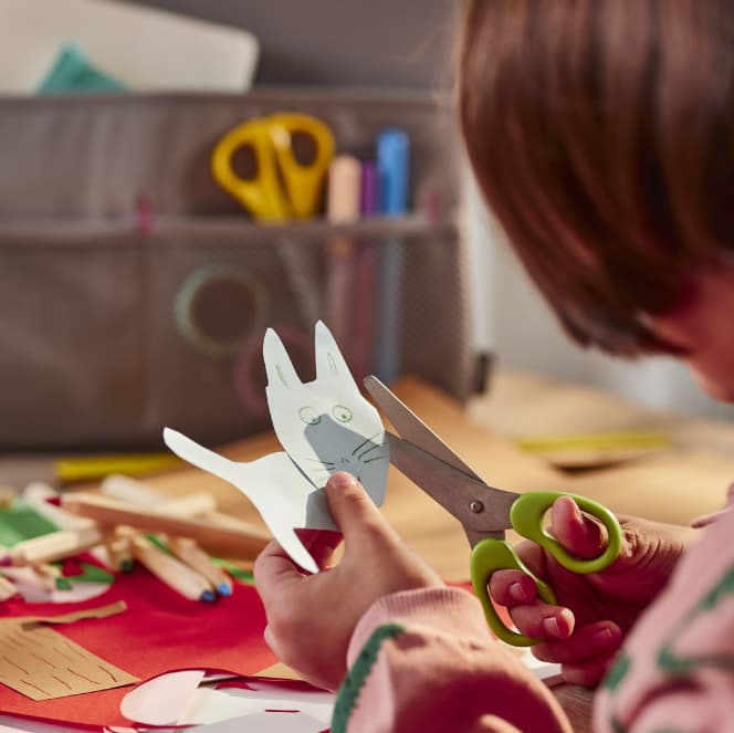 November Kids Craft Club